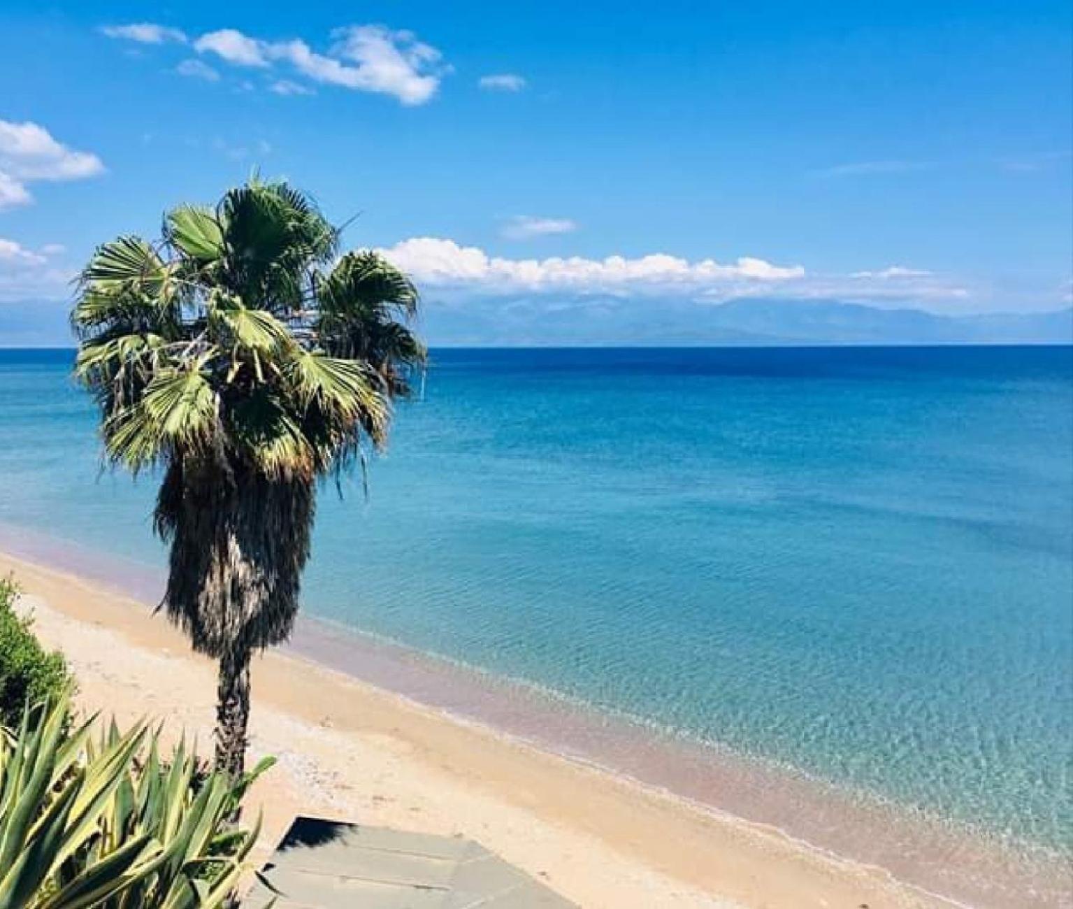 Panorama Beach チラニ エクステリア 写真